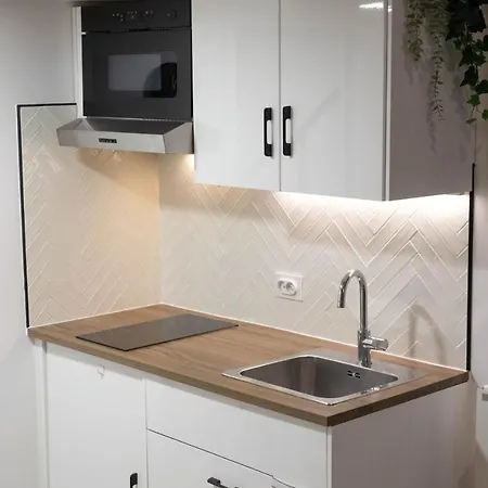 Clara - Modern Loft Sorbonne Notre-dame Historic 3* Paříž