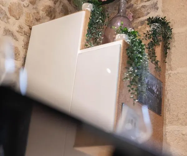 Frühstückspension Clara - Modern Loft Sorbonne Notre-dame Historic Paris