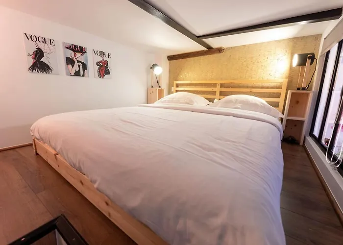 Clara - Modern Loft Sorbonne Notre-dame Historic 3* Paris