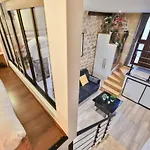Clara - Modern Loft Sorbonne Notre-dame Historic Nocleg ze śniadaniem 3*