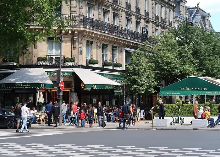 Clara - Modern Loft Sorbonne Notre-dame Historic 住宿加早餐酒店 巴黎